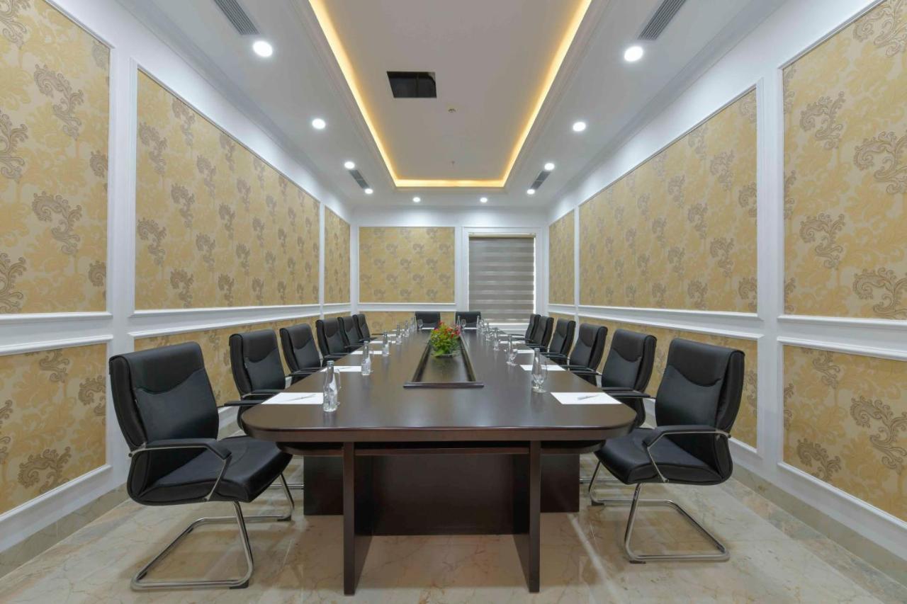 Eden Ocean View Hotel דה נאנג מראה חיצוני תמונה